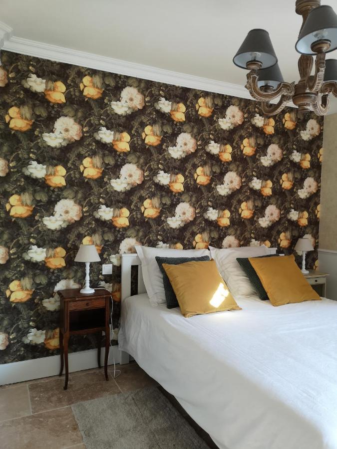 Le Mas des Agapes Beaucaire (Gard) Exterior foto